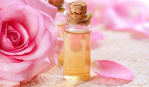 4 cách đơn giản để sử dụng Glycerin với nước hoa hồng và nước chanh - nuoc hoa hong
