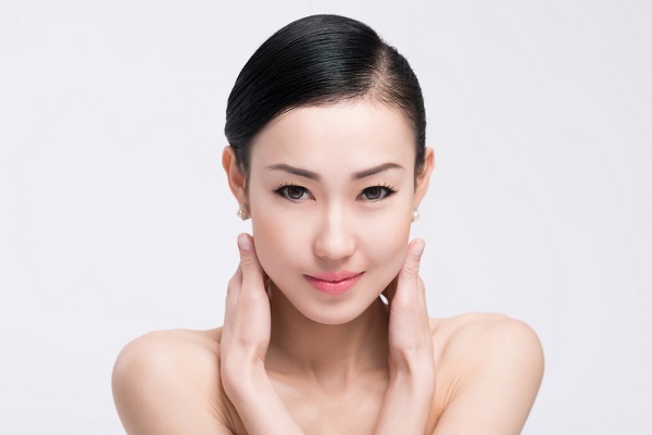 Bổ sung Collagen cho da từ mặt nạ chứa Collagen