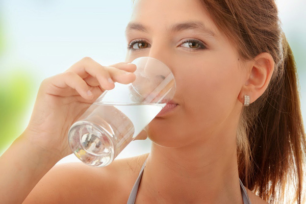 Cách kiểm soát đường huyết hiệu quả từ uống nước