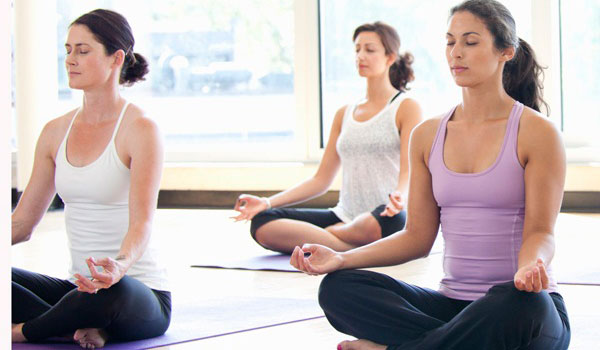tập Yoga giúp giảm stress căng thẳng hiệu quả