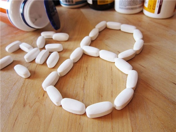 Dùng vitamin B1 làm trắng da mặt, liệu có ổn?