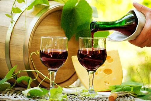 Uống mỗi ngày 1 ly rượu vang được lợi gì? - ruou vang do