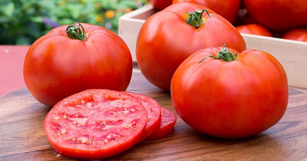 Vậy đắp mặt nạ cà chua có tác dụng gì cho làn da? 